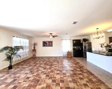 1440 Lexington Square Sw - Photo Thumbnail 14