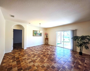 1440 Lexington Square Sw - Photo Thumbnail 17