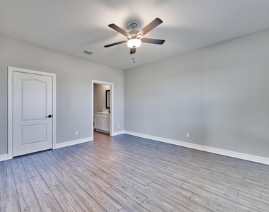 1810 Celebration Drive - Photo Thumbnail 51