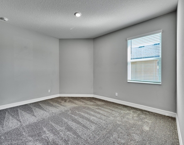 1810 Celebration Drive - Photo Thumbnail 33