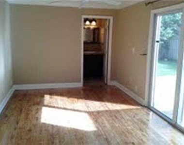 619 37th Street - Photo Thumbnail 5