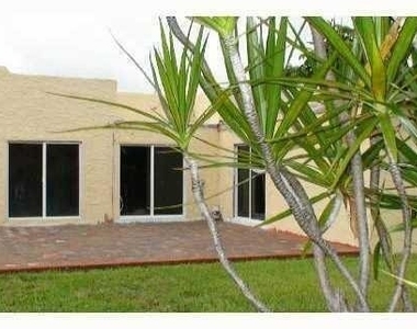 619 37th Street - Photo Thumbnail 1