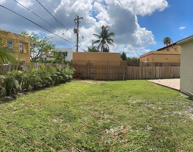 619 37th Street - Photo Thumbnail 18