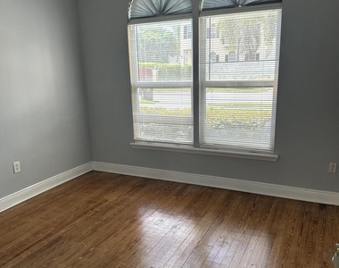 619 37th Street - Photo Thumbnail 14