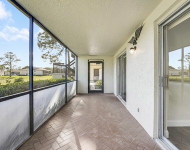6489 Chasewood Drive - Photo Thumbnail 20