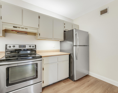 6489 Chasewood Drive - Photo Thumbnail 11