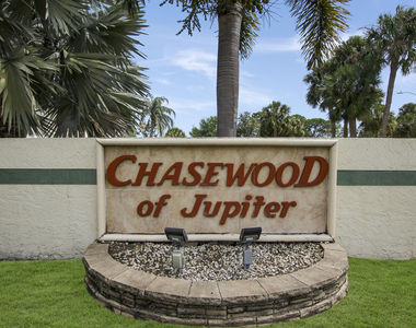 6489 Chasewood Drive - Photo Thumbnail 23