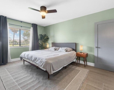 17138 Waterbend Drive - Photo Thumbnail 15