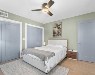 17138 Waterbend Drive - Photo Thumbnail 20