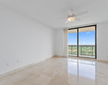 3630 Gardens Parkway - Photo Thumbnail 16
