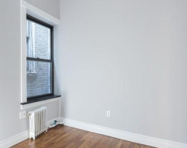 Mott St - Photo Thumbnail 6