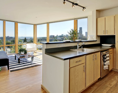 1408 E Union St - Photo Thumbnail 5