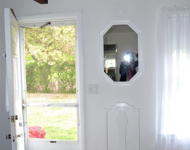 34a Sag Harbor Road - Photo Thumbnail 13