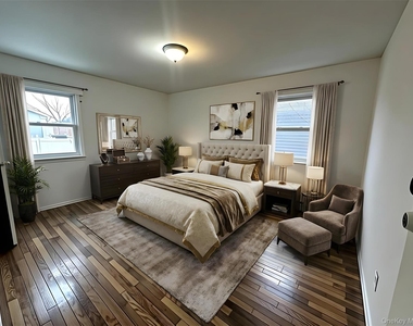 210 Wellington Street - Photo Thumbnail 2