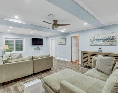 300 Fiddler Lane - Photo Thumbnail 21