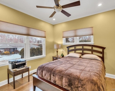 300 Fiddler Lane - Photo Thumbnail 15
