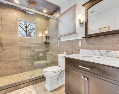 300 Fiddler Lane - Photo Thumbnail 20