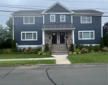 68 Henry Avenue - Photo Thumbnail 1