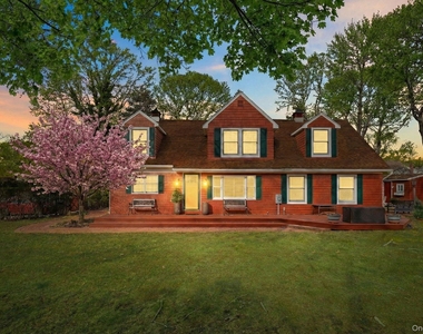 79 E Tiana Road - Photo Thumbnail 1