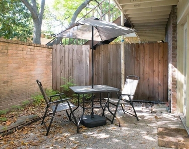 3942 W Alabama Street - Photo Thumbnail 13