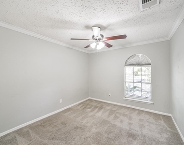 22203 Fincastle Drive - Photo Thumbnail 27