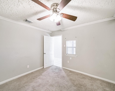 22203 Fincastle Drive - Photo Thumbnail 26