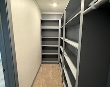 4346 Phlox Street - Photo Thumbnail 6