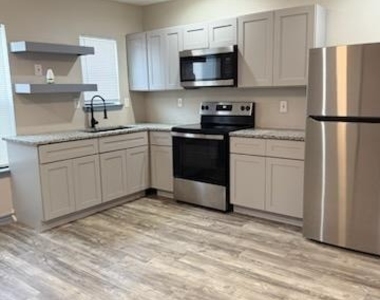 4346 Phlox Street - Photo Thumbnail 4
