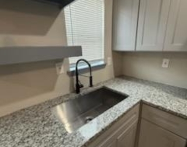 4346 Phlox Street - Photo Thumbnail 3