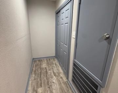 4346 Phlox Street - Photo Thumbnail 10