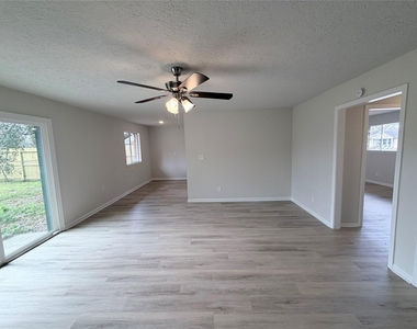 4103 Goulburn Drive - Photo Thumbnail 12