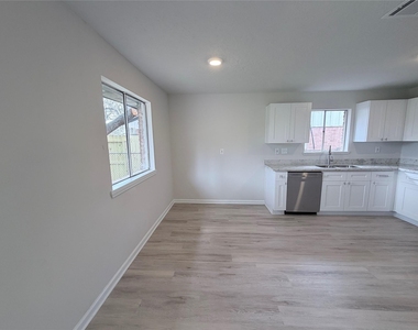 4103 Goulburn Drive - Photo Thumbnail 7