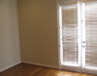 4112 Blossom Street - Photo Thumbnail 30