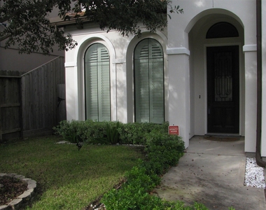 4112 Blossom Street - Photo Thumbnail 2