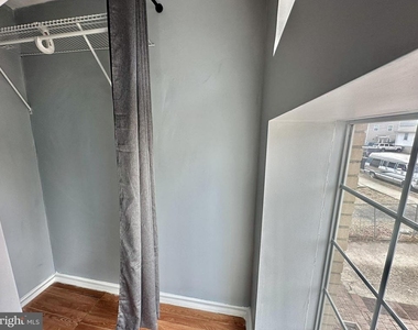 2015 S Lincoln Street S - Photo Thumbnail 19