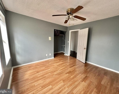 2015 S Lincoln Street S - Photo Thumbnail 21