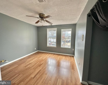 2015 S Lincoln Street S - Photo Thumbnail 20