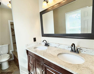 1583 Winnabow Drive - Photo Thumbnail 21