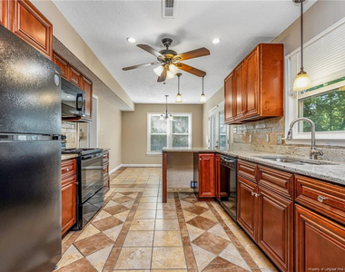 1583 Winnabow Drive - Photo Thumbnail 14