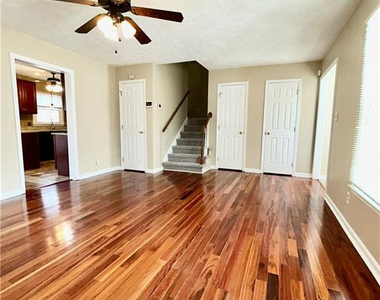 1583 Winnabow Drive - Photo Thumbnail 6