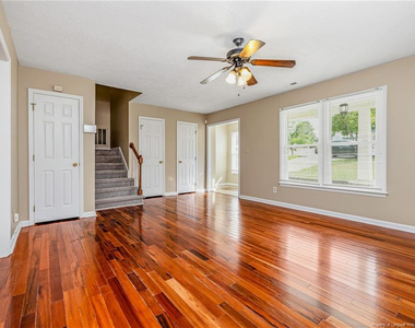 1583 Winnabow Drive - Photo Thumbnail 5