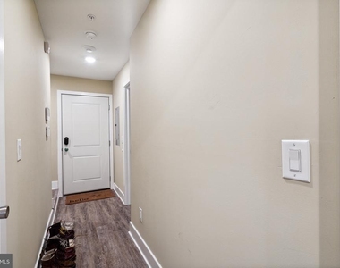2214 N Camac Street - Photo Thumbnail 5