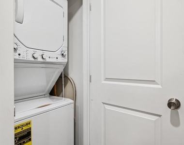 2214 N Camac Street - Photo Thumbnail 20