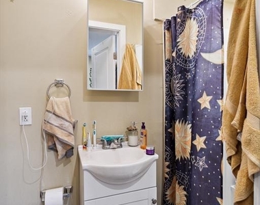 2214 N Camac Street - Photo Thumbnail 9