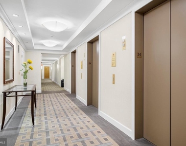 400 S Broad Street - Photo Thumbnail 26