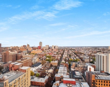 400 S Broad Street - Photo Thumbnail 4