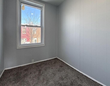 2607 62nd Street - Photo Thumbnail 5