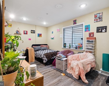 1611 N 17th Street - Photo Thumbnail 1