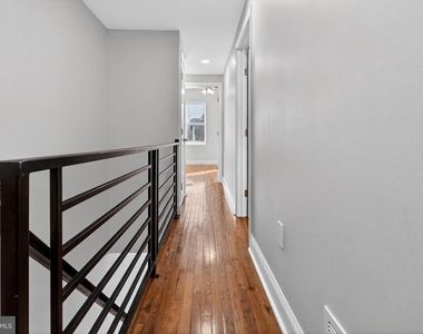 2543 Nicholas Street - Photo Thumbnail 13