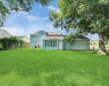 2513 Leslie Street - Photo Thumbnail 38